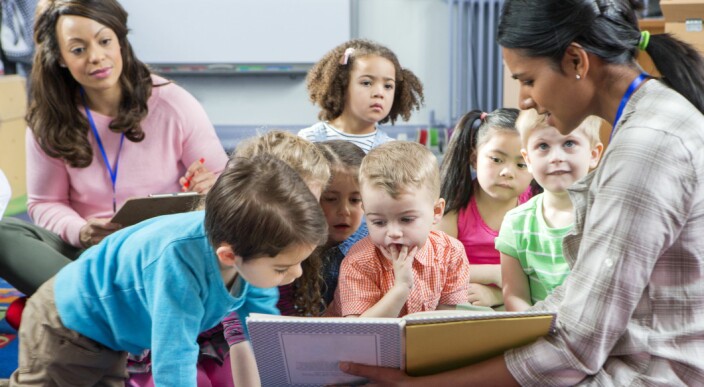 Se video: – Med rett kunnskap kan stamming stoppes i barnehagen