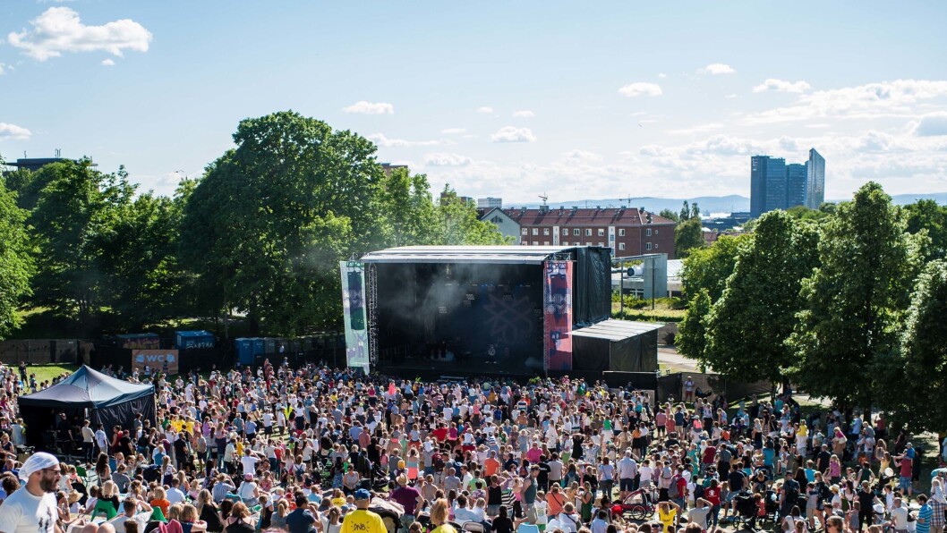 16 000 gjester koste seg i finværet under Miniøya i helgen. 16 000 gjester koste seg i finværet under Miniøya i helgen.
