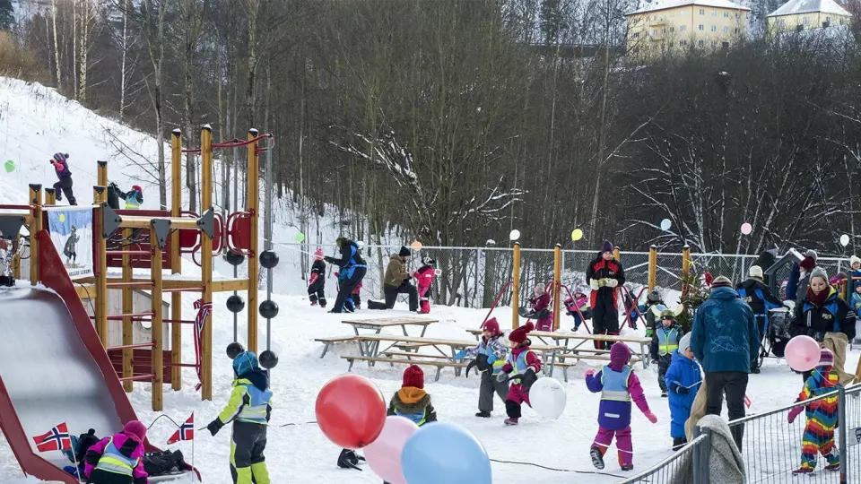 120 barn fra tre FUS-barnehager deltok på Arnljot Gelline-lekene.