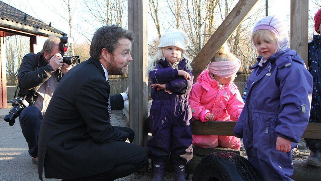 Kunnskapsminister Torbjørn Røe Isaksen (H) lover et kvalitetsløft i barnehagene. Kunnskapsminister Torbjørn Røe Isaksen (H) lover et kvalitetsløft i barnehagene.
