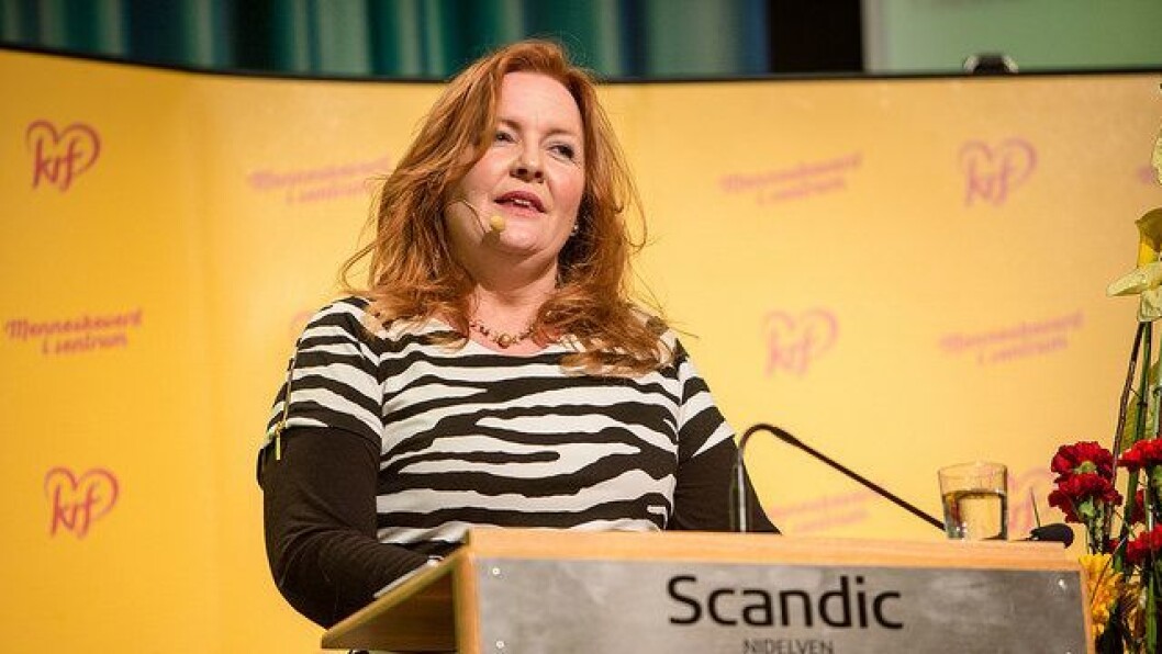 Fungerende leder i Krf, Dagrun Eriksen taler til landsmøtet. Fungerende leder i Krf, Dagrun Eriksen taler til landsmøtet.
