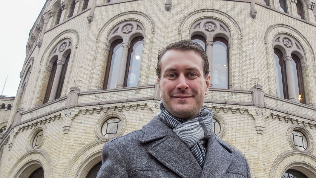 Helge André Njåstad er leder av kommunal- og forvaltningskomiteen på Stortinget. Han er Hordaland Frps førstekandidat til valget i september. Helge André Njåstad er leder av kommunal- og forvaltningskomiteen på Stortinget. Han er Hordaland Frps førstekandidat til valget i september.
