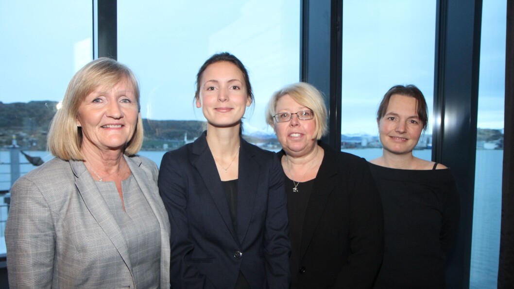 Bente Aronsen, Signe Bechmann Hansen, Sissel Oxholm og Anne Schjelderup i Kunnskapsdepartementet. Firspannet er vertskap for høringskonferansene for forslag til ny rammeplan for barnehage. Bente Aronsen, Signe Bechmann Hansen, Sissel Oxholm og Anne Schjelderup i Kunnskapsdepartementet. Firspannet er vertskap for høringskonferansene for forslag til ny rammeplan for barnehage.