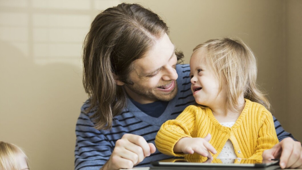 Barn med nedsatt funksjonsevne, som for eksempel Downs syndrom, har lovfestet rett til barnehageplass. Å få økonomiske midler til dette, samt ressurser rundt barnet, er en evig kamp, ifølge kronikkforfatteren. Barn med nedsatt funksjonsevne, som for eksempel Downs syndrom, har lovfestet rett til barnehageplass. Å få økonomiske midler til dette, samt ressurser rundt barnet, er en evig kamp, ifølge kronikkforfatteren.