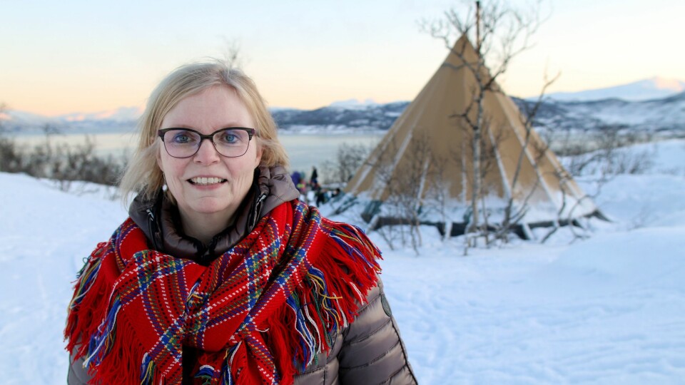 Turid Boholm legger vekt på at både de samiske og de norske barna i Bukkespranget Naturbarnehage skal ha et godt samisk tilbud.