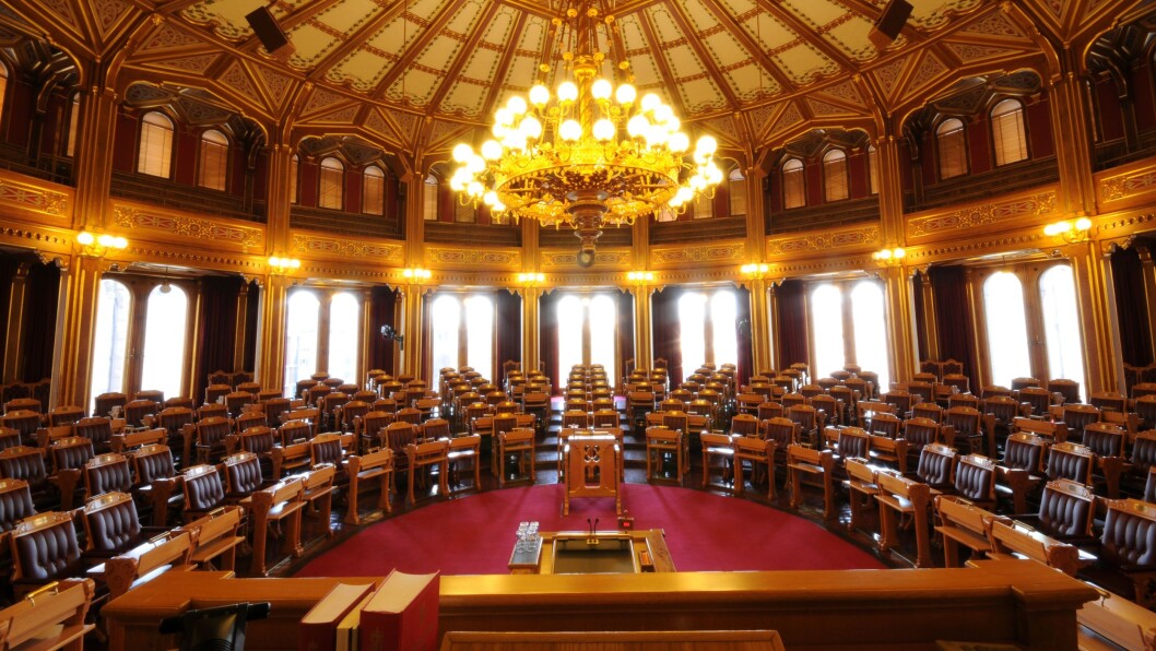 Bemanningsnormen skal etter planen behandles i stortingssalen torsdag 31. mai. Foto: Stortinget Bemanningsnormen skal etter planen behandles i stortingssalen torsdag 31. mai. Foto: Stortinget