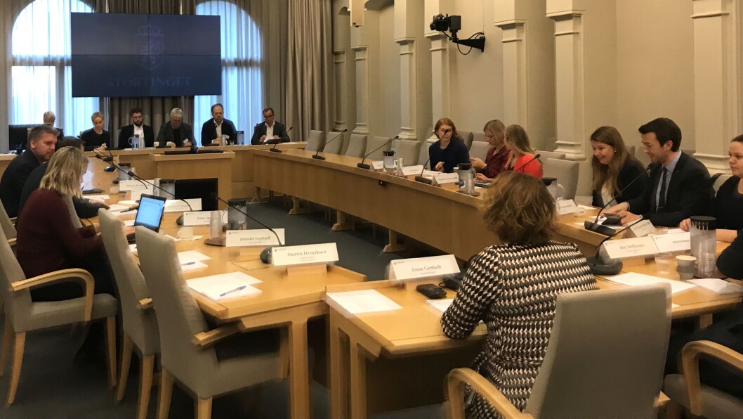 Forsknings- og utdanningskomiteen på Stortinget gjennomførte torsdag en høring om et representantforslag om barnehagesektoren. Forsknings- og utdanningskomiteen på Stortinget gjennomførte torsdag en høring om et representantforslag om barnehagesektoren.