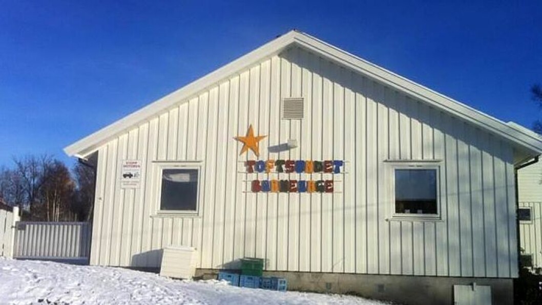Toftsundet barnehage i Brønnøy kommune ble foreslått nedlagt i år, men ble berget av politikerne. Nå foreslås barnehagen lagt ned på nytt. Toftsundet barnehage i Brønnøy kommune ble foreslått nedlagt i år, men ble berget av politikerne. Nå foreslås barnehagen lagt ned på nytt.
