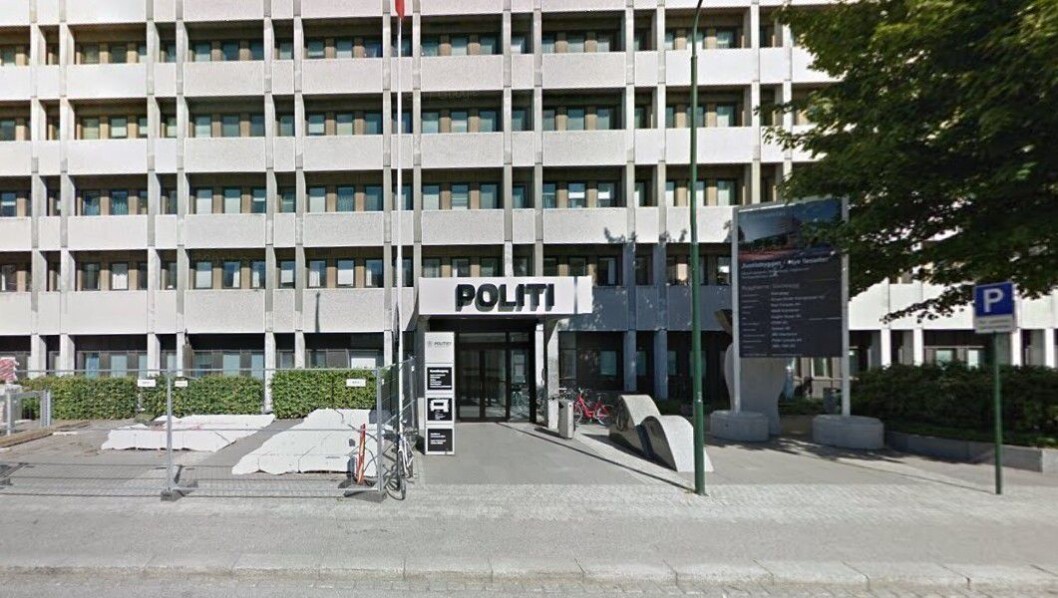 Mannen ble i Kristiansand tingrett dømt til 14 dager i fengsel. Mannen ble i Kristiansand tingrett dømt til 14 dager i fengsel.