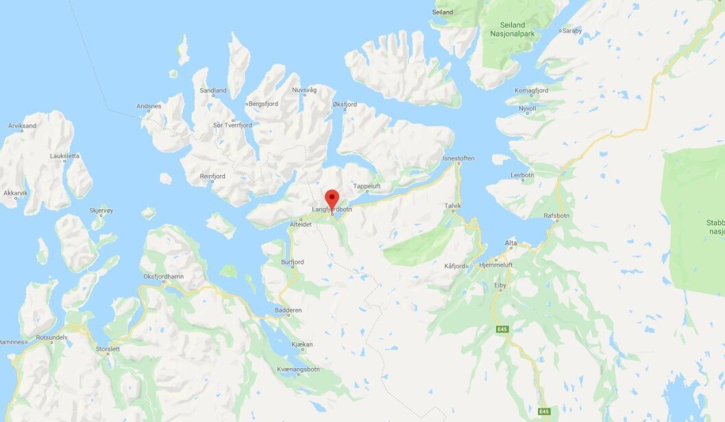 Foreldre ønsker å etablere barnehage i Langfjordbotn, men kommunen sier nei. Foreldre ønsker å etablere barnehage i Langfjordbotn, men kommunen sier nei.