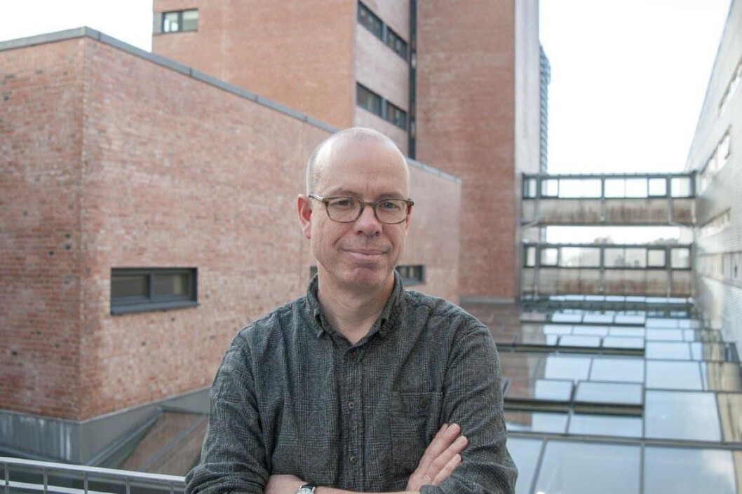 «Det som er mest verdifullt for barnas opplevelse av å høre til i verden og med hverandre, kan rett som det er komme i konflikt med ønsket om ro, orden og pedagogisk fremdrift,» skriver Dag Øystein Nome, førsteamanuensis i pedagogikk ved Universitetet i Agder. «Det som er mest verdifullt for barnas opplevelse av å høre til i verden og med hverandre, kan rett som det er komme i konflikt med ønsket om ro, orden og pedagogisk fremdrift,» skriver Dag Øystein Nome, førsteamanuensis i pedagogikk ved Universitetet i Agder.