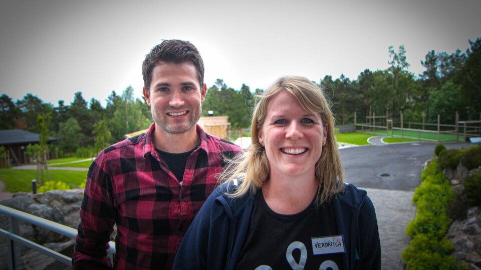 Nils Bjørn Olsbu og Veronica Stormoen jobber begge på Stine Sofie Senteret.