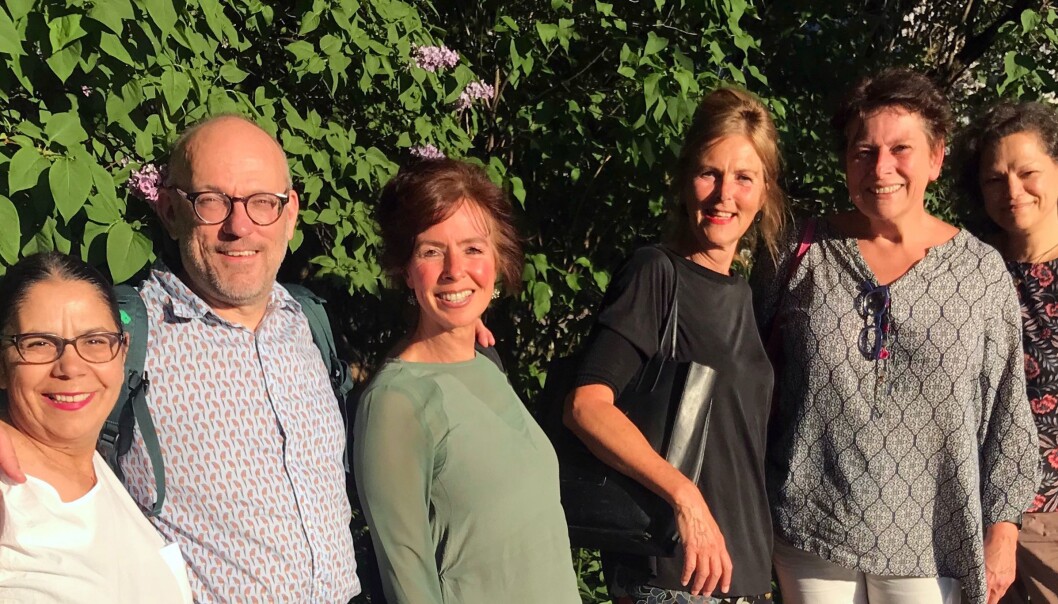 Representanter fra Nederland, Norge Belgia og England har deltatt i Erasmus+-prosjektet. Fra venstre Ferruh Özalp, prosjektleder Jeroen Aarssen, Lilian van der Bolt, Margareth Sandvik, Ankie Vandekerckhove og Ianthi Tsimpli. Også Paulien Muller, Brechtje Post og Monica Poulter har deltatt i prosketet. Representanter fra Nederland, Norge Belgia og England har deltatt i Erasmus+-prosjektet. Fra venstre Ferruh Özalp, prosjektleder Jeroen Aarssen, Lilian van der Bolt, Margareth Sandvik, Ankie Vandekerckhove og Ianthi Tsimpli. Også Paulien Muller, Brechtje Post og Monica Poulter har deltatt i prosketet.