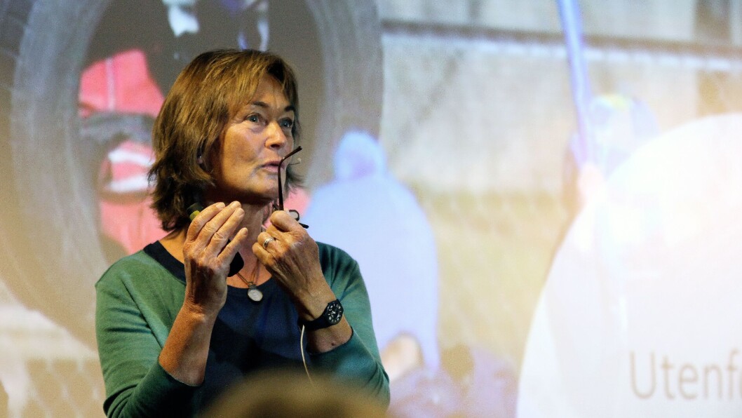 Anne Helgeland ønsker det nye forslaget til ny mobbelov for barnehagen velkommen. Anne Helgeland ønsker det nye forslaget til ny mobbelov for barnehagen velkommen.