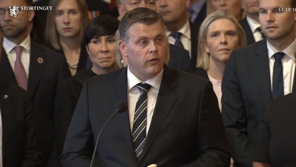 Statsråd Jøran Kallmyr (FrP) leste «Melding frå Kongen til Stortinget om Noregs rikes tilstand og styring i tida etter siste melding»