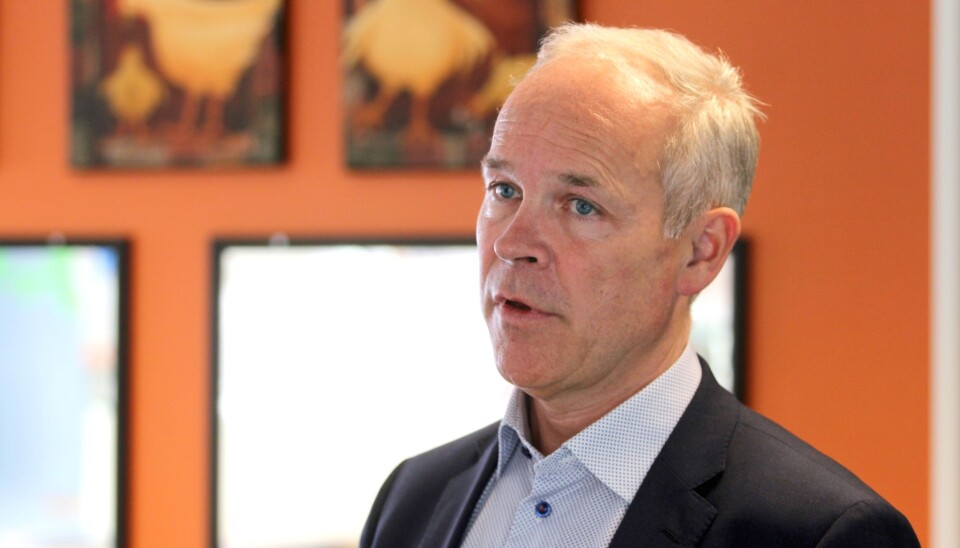 Jan Tore Sanner var kunnskapsminister da regjeringen satte av 111,2 millioner kroner i en overgangsordning for bemanningsnormen.