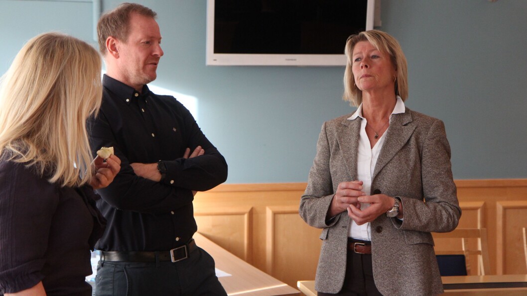 Bjørn-Kato Winther er økonomi- og statistikkanalytiker i PBL. Her i samtale med Mette Bakken som er daglig leder i Samvirkebarnehagene SA som er en av dem som har gått til sak mot Fredrikstad kommune. Bjørn-Kato Winther er økonomi- og statistikkanalytiker i PBL. Her i samtale med Mette Bakken som er daglig leder i Samvirkebarnehagene SA som er en av dem som har gått til sak mot Fredrikstad kommune.