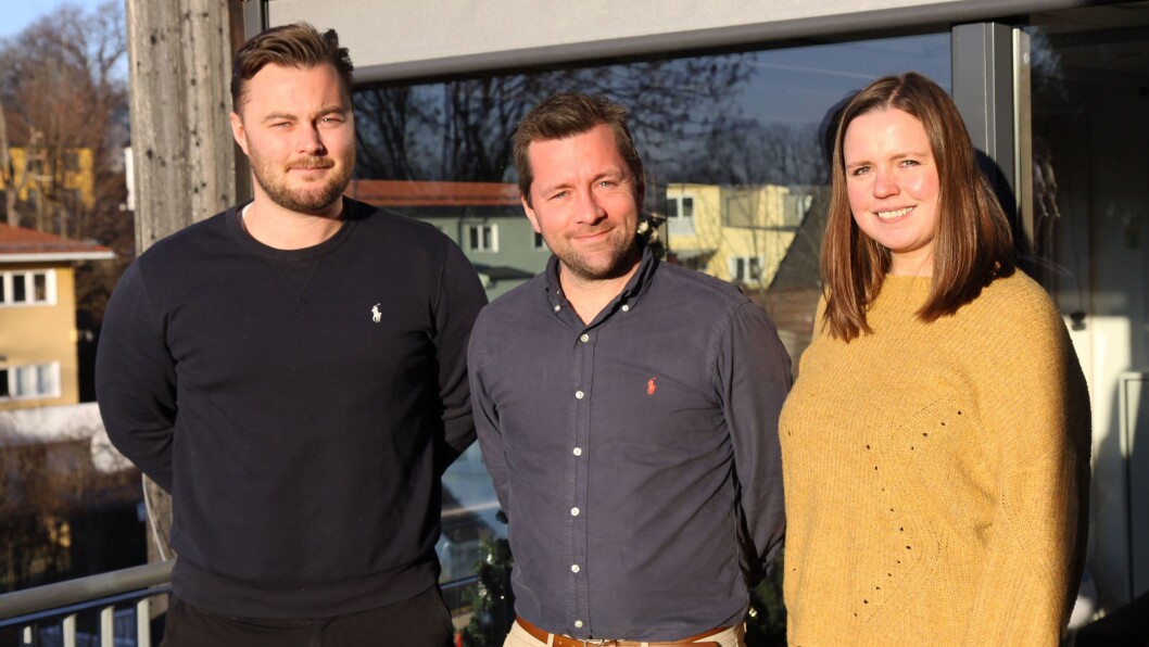 Nærværsarbeidet ga resultater. Fra venstre: Andreas Lund Moseid, områdestyrer i Ullevål/Sogn barnehageområde, styrer Ronny Fersnes i Tåsen barnehage og pedagogisk leder Marthe Dahle i Tåsen barnehage. Nærværsarbeidet ga resultater. Fra venstre: Andreas Lund Moseid, områdestyrer i Ullevål/Sogn barnehageområde, styrer Ronny Fersnes i Tåsen barnehage og pedagogisk leder Marthe Dahle i Tåsen barnehage.