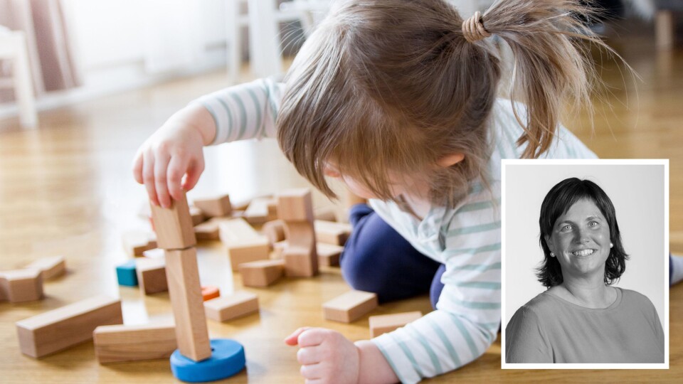 «Jeg fikk i forrige uke spørsmål som: «Hvor er alle barna? Har alle fått Korona? Har mammaene og pappaene dems fått Korona? Må ikke alle voksne jobbe?» skriver artikkelforfatteren.