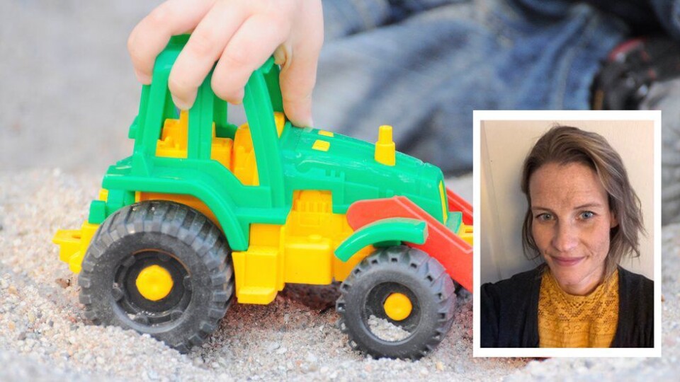 «Gi barna tid og rom til å fortelle om sine tanker og følelser rundt det som skjer rundt oss nå,» skriver artikkelforfatteren.