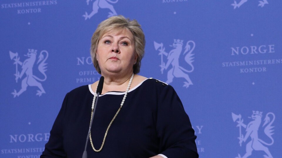 Statsminister Erna Solberg vil informere om regjeringens videre håndtering av korona-krisen under en pressekonferanse klokken 16.00 i dag.