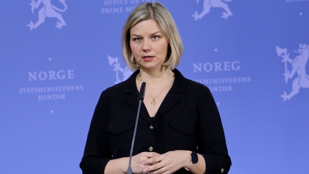 – Når vi nå beveger oss mot en gjenåpning av tilbudene, er det rimelig at også foreldrebetalingen gjeninnføres, sier kunnskaps- og integreringsminister Guri Melby. – Når vi nå beveger oss mot en gjenåpning av tilbudene, er det rimelig at også foreldrebetalingen gjeninnføres, sier kunnskaps- og integreringsminister Guri Melby.