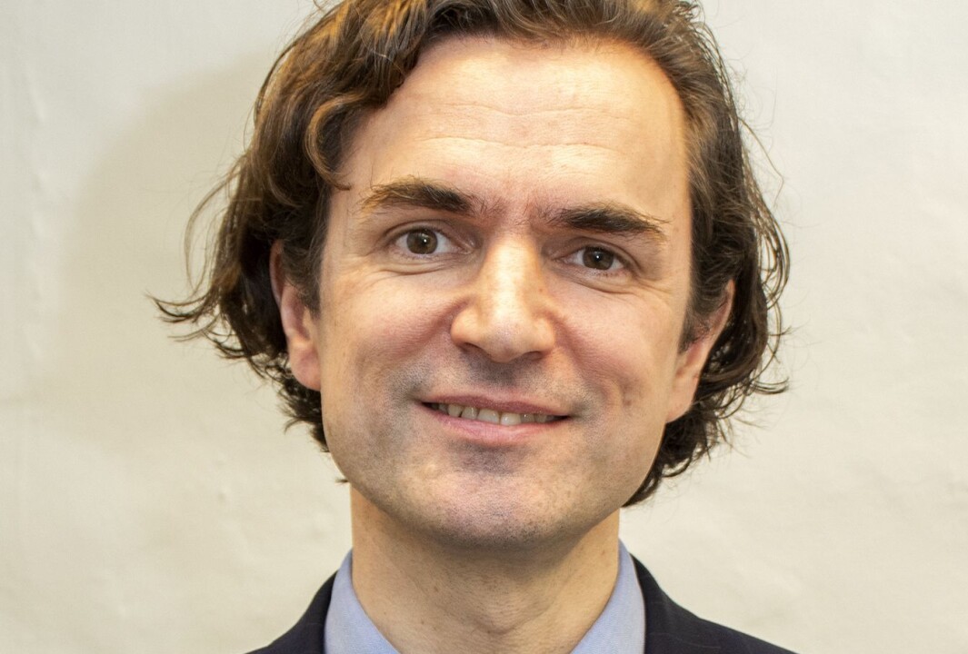 Byråd for barnehage, skole og idrett i Bergen, Endre Tvinnereim (Ap), orienterte denne uken om to ulike overgrepssaker der skole- og SFO-ansatte er under etterforskning. Byråd for barnehage, skole og idrett i Bergen, Endre Tvinnereim (Ap), orienterte denne uken om to ulike overgrepssaker der skole- og SFO-ansatte er under etterforskning.