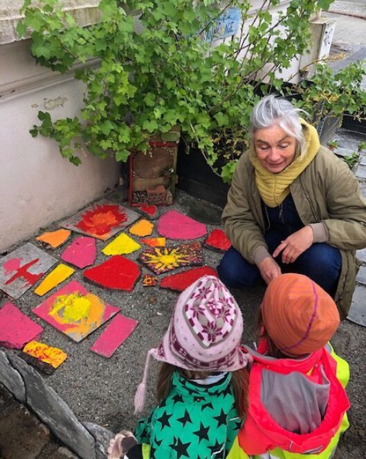 Elin Mari Vik, styrer i Kidsa Ladegården barnehage og sitter i styret til OMEP Norge – Verdensorganisasjonen for barns oppvekst og danning. Elin Mari Vik, styrer i Kidsa Ladegården barnehage og sitter i styret til OMEP Norge – Verdensorganisasjonen for barns oppvekst og danning.