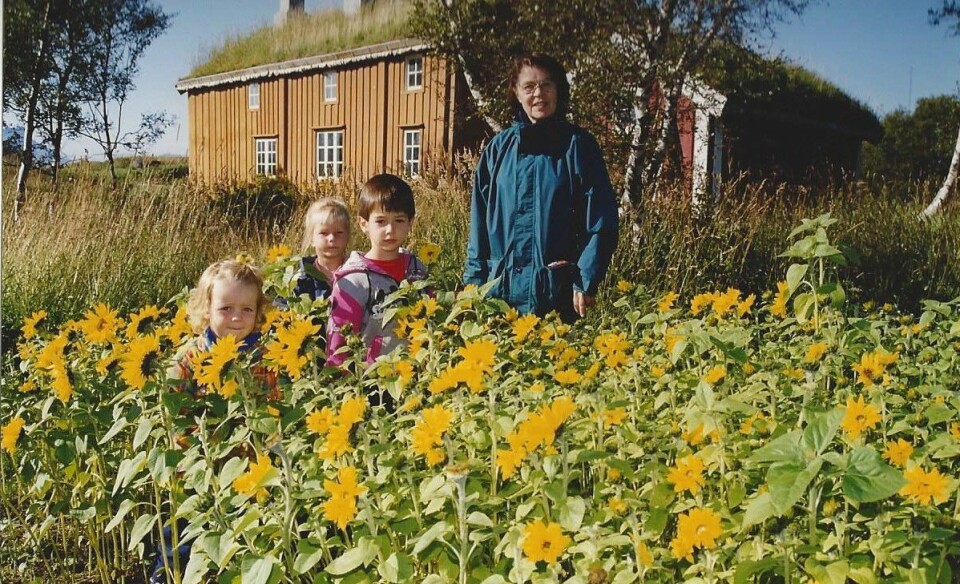 Kati Wiland var den første styreren i Bjerkhaug barnehage, og har preget pedagogikken fram til barnehagen stengte dørene i år. Bildet er fra 1998.