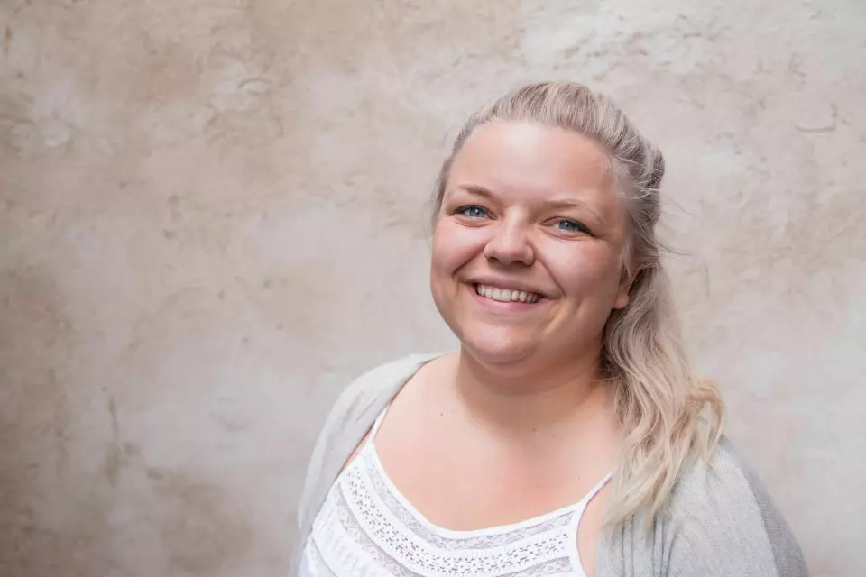 Elise Håkull Klungtveit er leder i Pedagogstudentene i Utdanningsforbundet som har om lag 20 000 medlemmer.