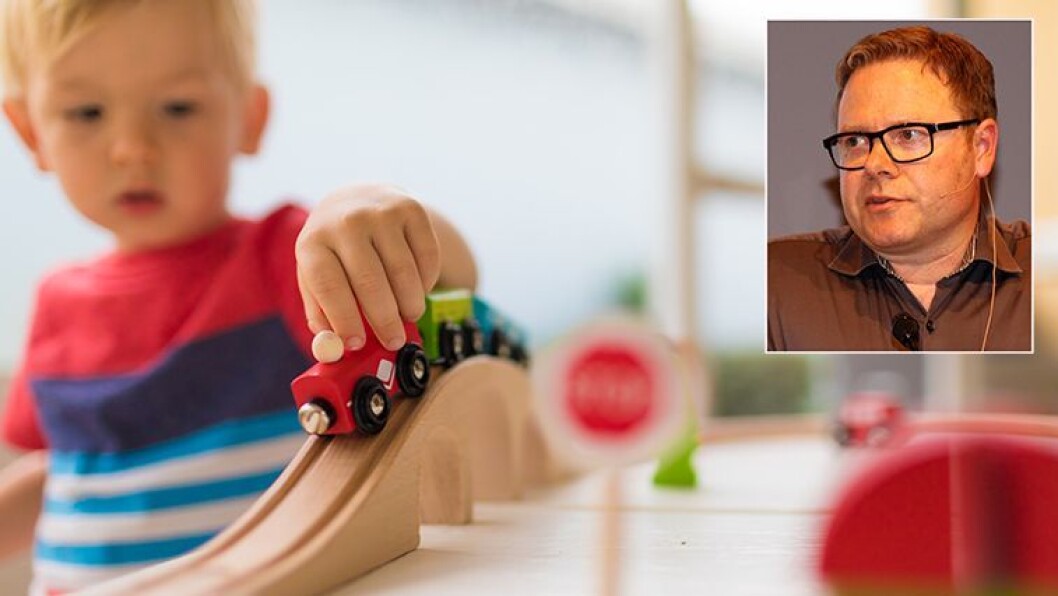 For meg er det store motsetninger mellom det å ta barndommens egenverdi på alvor, og å begynne med ulike undervisningssituasjoner i barnehagen for å forberede barna til det som vil møte dem i skolehverdagen, skriver Royne Berget. For meg er det store motsetninger mellom det å ta barndommens egenverdi på alvor, og å begynne med ulike undervisningssituasjoner i barnehagen for å forberede barna til det som vil møte dem i skolehverdagen, skriver Royne Berget.