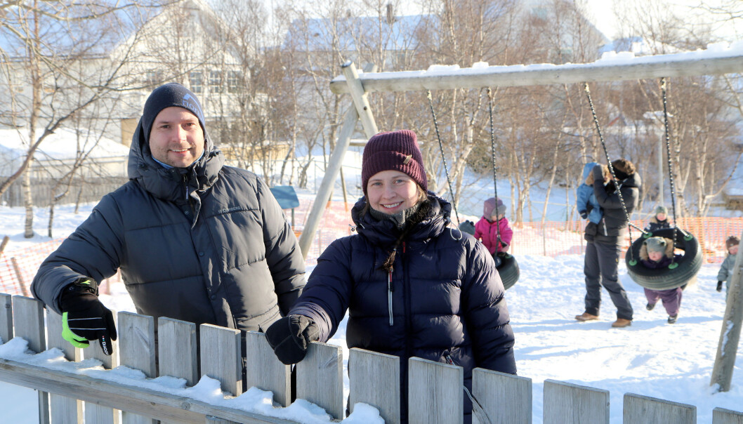 Styrer Jan Magnus Mikalsen og pedagogisk leder Rebekka Kvalvik Hanssen i Norlandia Paradiset barnehage i Bodø har vært til inspirasjon for mange når det kommer til å holde sykefraværet nede. Styrer Jan Magnus Mikalsen og pedagogisk leder Rebekka Kvalvik Hanssen i Norlandia Paradiset barnehage i Bodø har vært til inspirasjon for mange når det kommer til å holde sykefraværet nede.