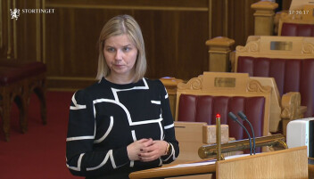 <span class=" italic" data-lab-italic_desktop="italic">Kunnskaps- og integreringsminister Guri Melby måtte nok en gang svare på utsettelser av endringer i barnehageloven.</span> <span class=" italic" data-lab-italic_desktop="italic">Kunnskaps- og integreringsminister Guri Melby måtte nok en gang svare på utsettelser av endringer i barnehageloven.</span>