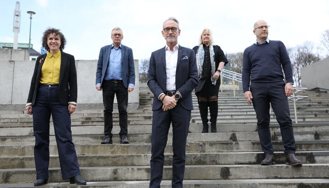 Tonje Leborg, Akademikerne kommune, Odd-Haldgeir Larsen, LO Kommune, Tor Arne Gangsø, KS, Lizzie Ruud Thorkildsen, YS-K og Steffen Handal, Unio. Tonje Leborg, Akademikerne kommune, Odd-Haldgeir Larsen, LO Kommune, Tor Arne Gangsø, KS, Lizzie Ruud Thorkildsen, YS-K og Steffen Handal, Unio.