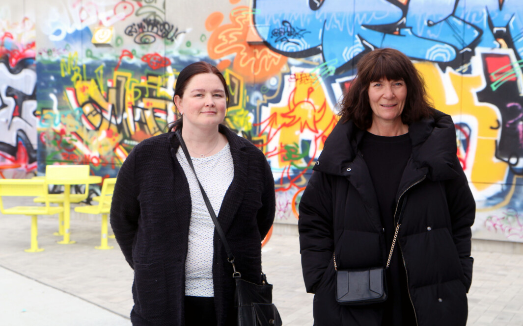 Barneverntjenesten i Bodø kommune ser en klar økning i antall henvendelser fra barnehagene etter innføringen av Barnas verneombud og kursing i Stine Sofie barnehagepakke. Det mener Maritha T. Fagerheim (til venstre) og Ida Arntsen er svært positivt. Barneverntjenesten i Bodø kommune ser en klar økning i antall henvendelser fra barnehagene etter innføringen av Barnas verneombud og kursing i Stine Sofie barnehagepakke. Det mener Maritha T. Fagerheim (til venstre) og Ida Arntsen er svært positivt.