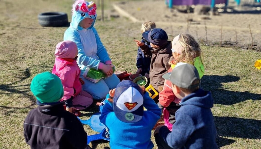 Vi ser alt for mange eksempler der midler som er ment til barnehager ikke når barnehagene, fordi midlene ikke er øremerket, skriver artikkelforfatteren. Vi ser alt for mange eksempler der midler som er ment til barnehager ikke når barnehagene, fordi midlene ikke er øremerket, skriver artikkelforfatteren.