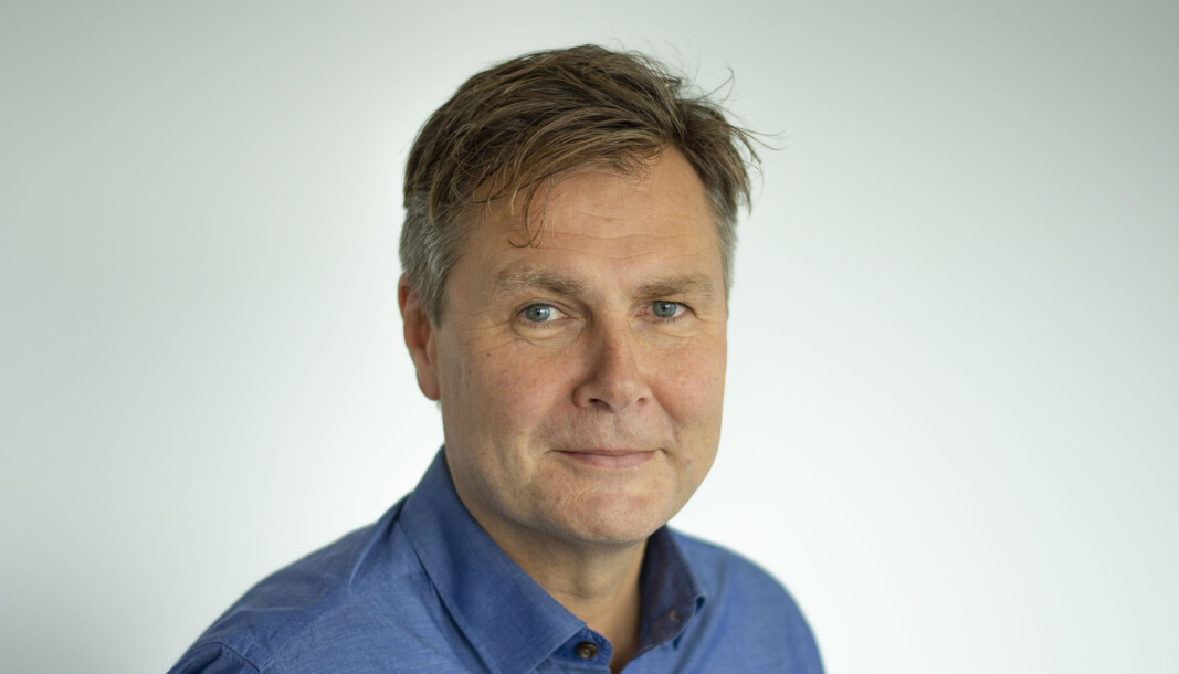 – Det som er viktig, spesielt for folk som jobber med mennesker, er å vite at avvergingsplikten går foran taushetsplikten. Får man informasjon i en taushetsbelagt situasjon, så trumfer avvergingsplikten taushetsplikten, sier Thorbjørn Laundal i Nasjonalt kunnskapssenter om vold og traumatisk stress. – Det som er viktig, spesielt for folk som jobber med mennesker, er å vite at avvergingsplikten går foran taushetsplikten. Får man informasjon i en taushetsbelagt situasjon, så trumfer avvergingsplikten taushetsplikten, sier Thorbjørn Laundal i Nasjonalt kunnskapssenter om vold og traumatisk stress.