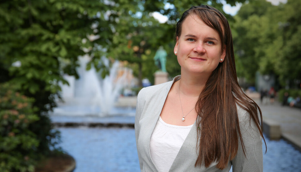 Marit Knutsdatter Strand (Sp) mener statsråden må komme med tydeligere krav til hvordan språkpengene skal brukes.