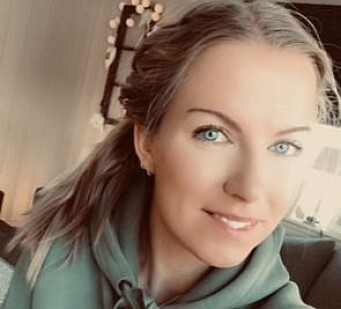 <span class=" italic" data-lab-italic_desktop="italic">Pedagogisk leder Anette Tvenge har valgt å vektlegge utelek og språk. Dette sammen med satsing på å ha tilfredse foreldre har skapt en barnehage med høy suksessfaktor.</span> <span class=" italic" data-lab-italic_desktop="italic">Pedagogisk leder Anette Tvenge har valgt å vektlegge utelek og språk. Dette sammen med satsing på å ha tilfredse foreldre har skapt en barnehage med høy suksessfaktor.</span>