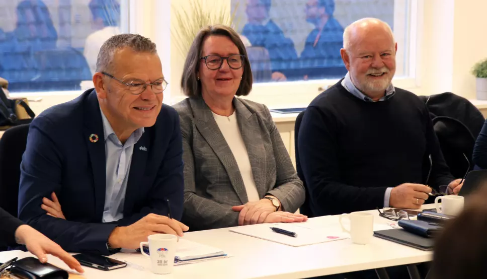 Klare for forhandlinger: Fra venstre Trond Ellefsen (Delta), Anne Green Nilsen (Fagforbundet) og Terje Skyvulstad (Utdanningsforbundet).