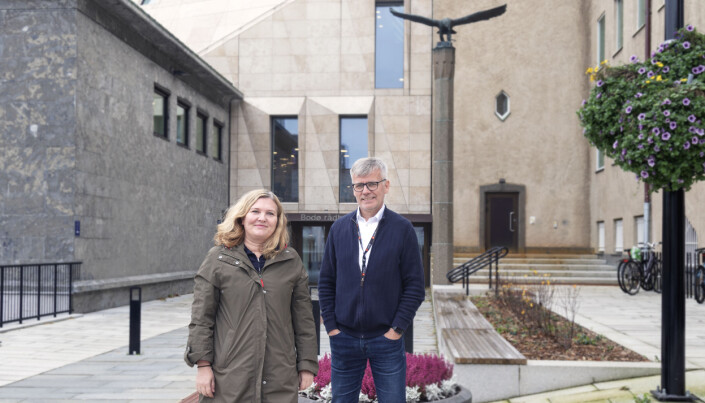<span class="italic" data-lab-italic_desktop="italic">Faggruppeleder Kathrin Olsen ved Nord universitet og barnehage- og skolesjef Tore Tverrbakk fra Bodø kommune ser frem til å samarbeide om universitetsbarnehager.</span> <span class="italic" data-lab-italic_desktop="italic">Faggruppeleder Kathrin Olsen ved Nord universitet og barnehage- og skolesjef Tore Tverrbakk fra Bodø kommune ser frem til å samarbeide om universitetsbarnehager.</span>