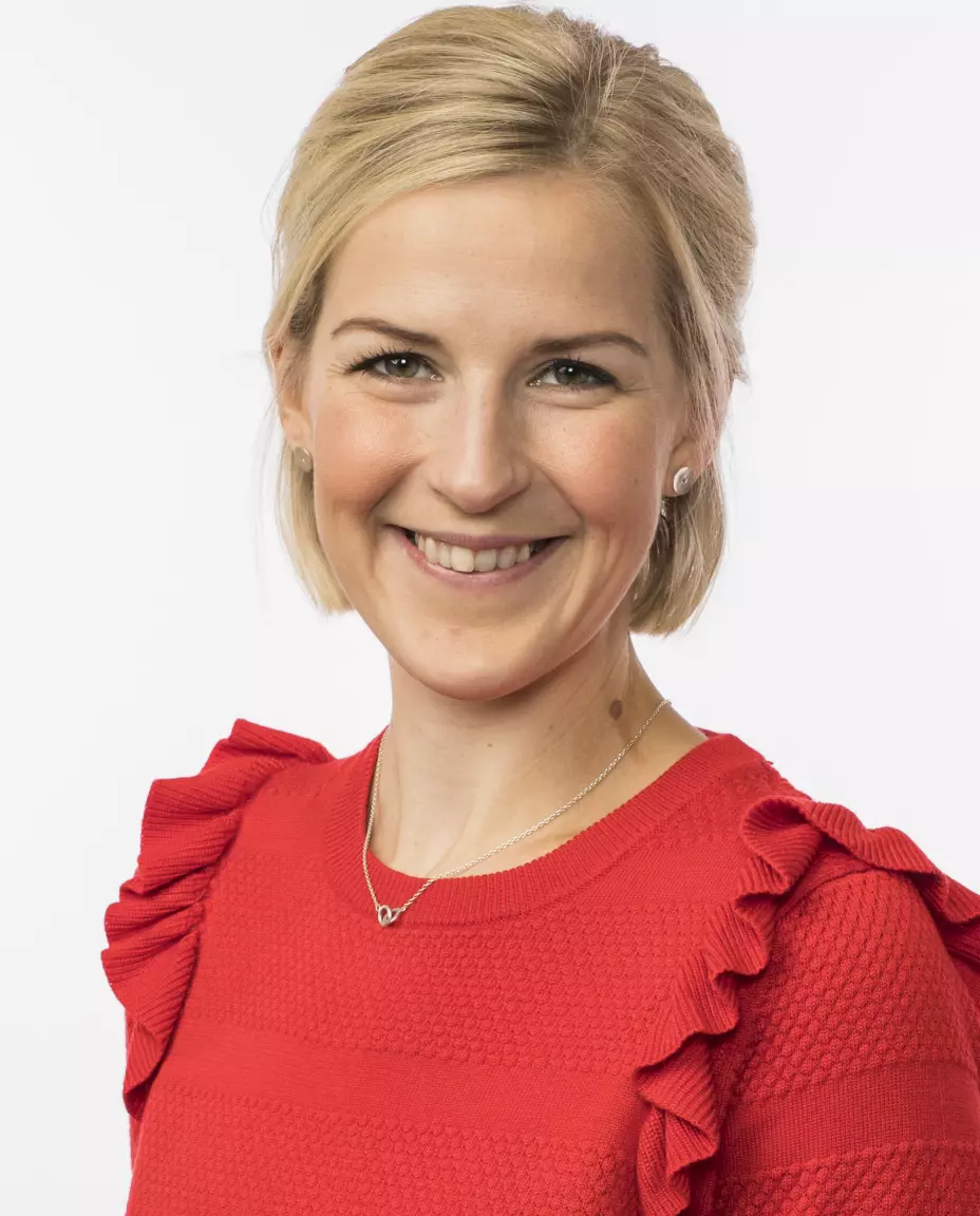 Elise Waagen (31) leder Arbeiderpartiets utdanningsfraksjon på fire representanter.