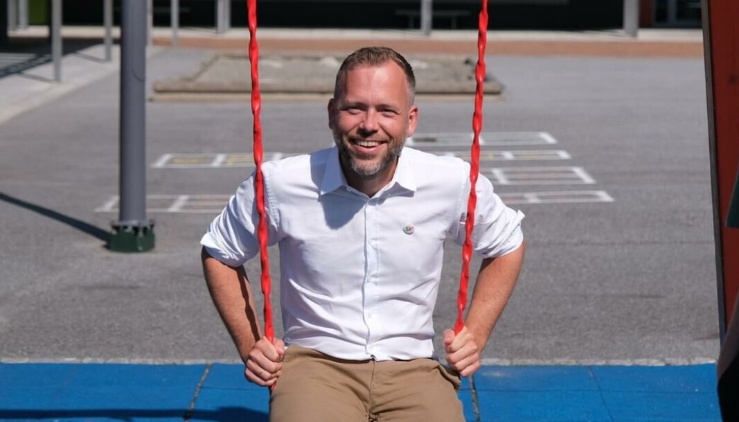 SV-leder Audun Lysbakken var med på å legge fram partiets alternative statsbudsjett mandag. Bildet er tatt under et skolebesøk i sommer. SV-leder Audun Lysbakken var med på å legge fram partiets alternative statsbudsjett mandag. Bildet er tatt under et skolebesøk i sommer.