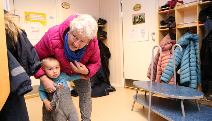 <span class=" italic" data-lab-italic_desktop="italic">Bente Johansen er oldemor til Tor Erland Trones.</span> <span class=" italic" data-lab-italic_desktop="italic">Bente Johansen er oldemor til Tor Erland Trones.</span>