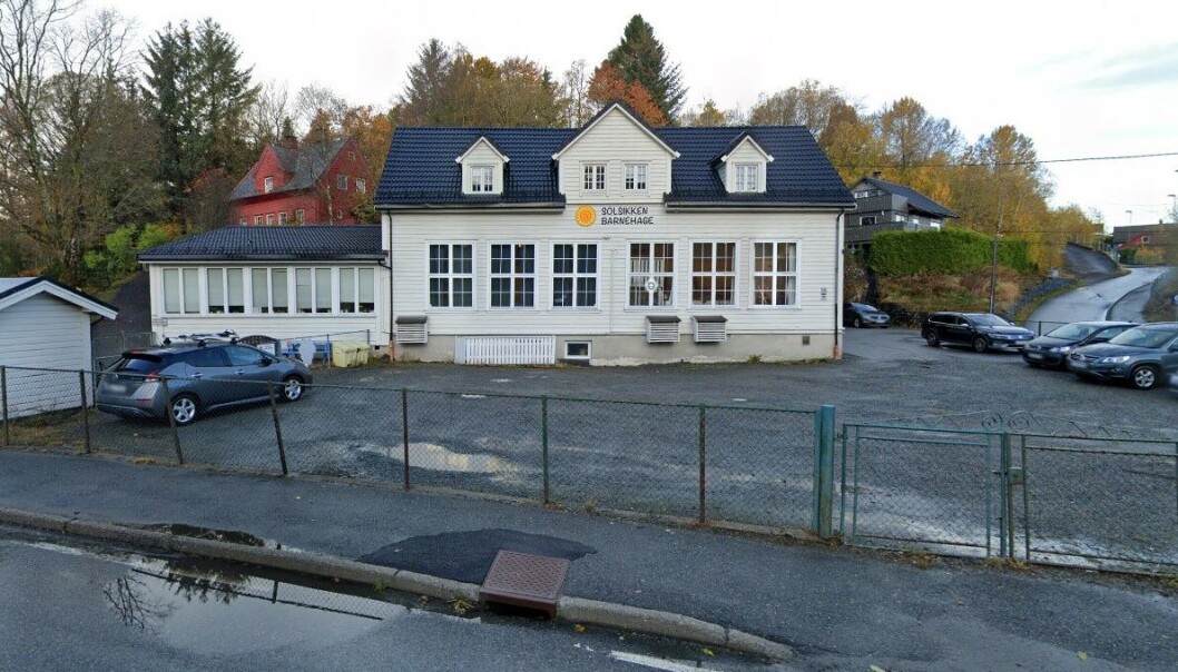Solsikken barnehage i Bergen var blant dem som stengte tidlig i går. Her forklarer styreren hvorfor. Solsikken barnehage i Bergen var blant dem som stengte tidlig i går. Her forklarer styreren hvorfor.