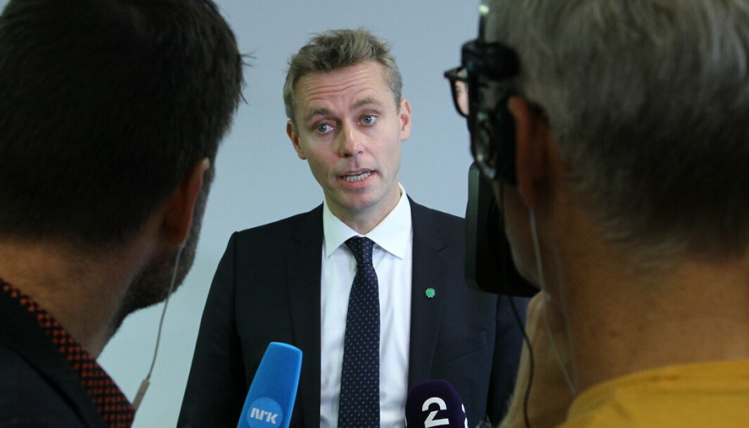 Forsknings- og høyere utdanningsminister Ola Borten Moe (Sp). Her fra nøkkeloverrekkelsen da ny regjering overtok. Forsknings- og høyere utdanningsminister Ola Borten Moe (Sp). Her fra nøkkeloverrekkelsen da ny regjering overtok.