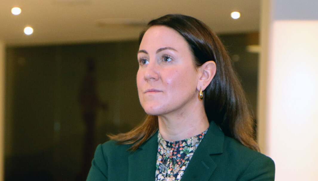 Både redaksjonelle spalter, debattinnlegg og kommentarfelt vitner om at mange er opprørt over regjeringen og statsråd Tonje Brenna (Ap) sin håndtering av omikron-trusselen, og konsekvensene for barnehageansatte i en allerede presset bemanningssituasjon. Både redaksjonelle spalter, debattinnlegg og kommentarfelt vitner om at mange er opprørt over regjeringen og statsråd Tonje Brenna (Ap) sin håndtering av omikron-trusselen, og konsekvensene for barnehageansatte i en allerede presset bemanningssituasjon.