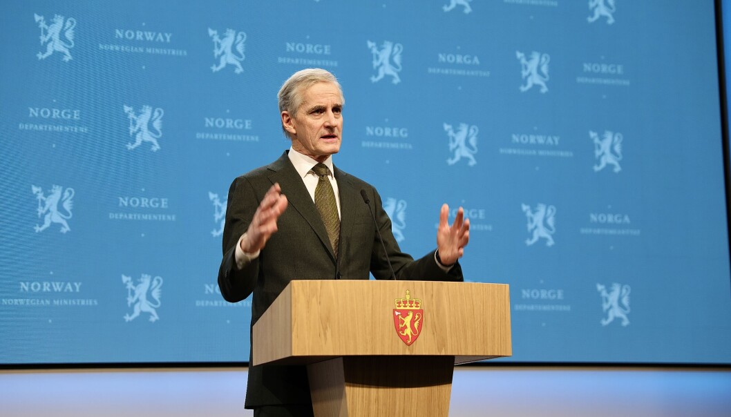 – Vi prioriterer barn og unge og arbeidsplasser når vi nå letter på tiltakene, sa statsminister Jonas Gahr Støre under dagens pressekonferanse. – Vi prioriterer barn og unge og arbeidsplasser når vi nå letter på tiltakene, sa statsminister Jonas Gahr Støre under dagens pressekonferanse.