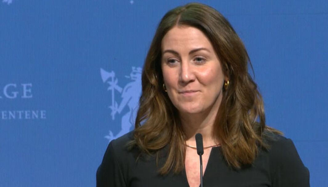 – Det viktigste for at barn og unge skal lære, mestre og trives er at de møter dyktige og faglig trygge ansatte i barnehager og skoler, sier kunnskapsminister Tonje Brenna (Ap) – Det viktigste for at barn og unge skal lære, mestre og trives er at de møter dyktige og faglig trygge ansatte i barnehager og skoler, sier kunnskapsminister Tonje Brenna (Ap)