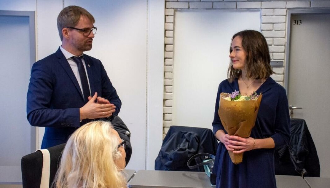 Byrådsleder Roger Valhammer ønsket Linn Katrin Pilskog velkommen som ny byråd onsdag 2. februar. Byrådsleder Roger Valhammer ønsket Linn Katrin Pilskog velkommen som ny byråd onsdag 2. februar.